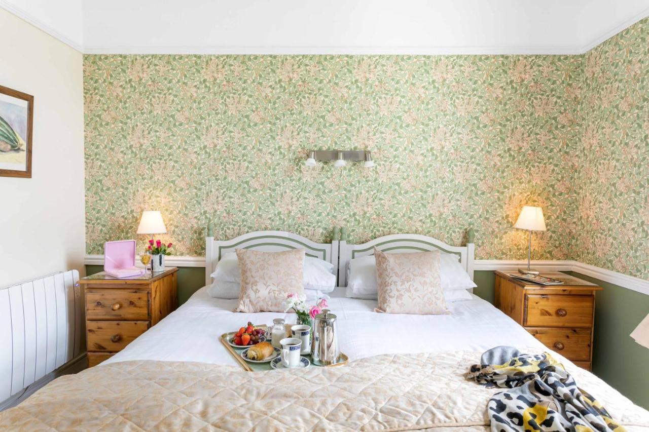 Abbeyfield Vintage Style Boutique B&B トーキー エクステリア 写真