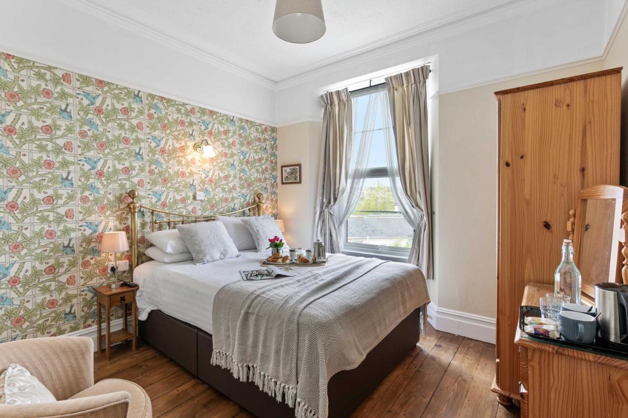 Abbeyfield Vintage Style Boutique B&B トーキー エクステリア 写真