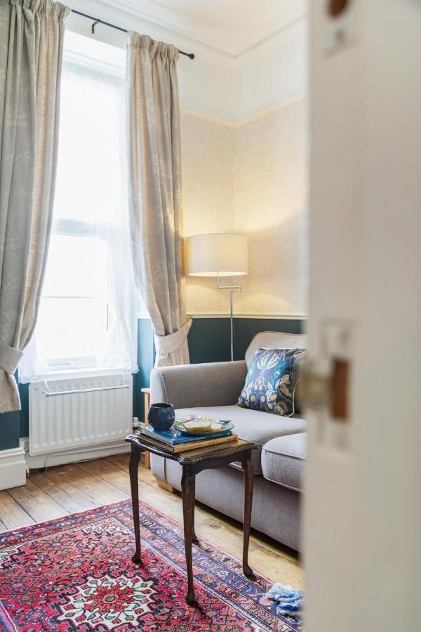 Abbeyfield Vintage Style Boutique B&B トーキー エクステリア 写真