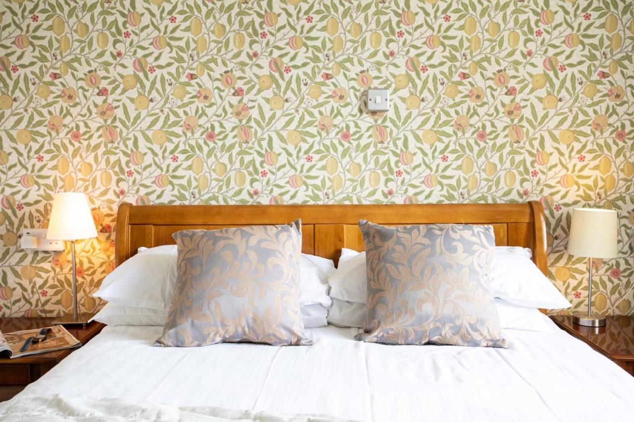 Abbeyfield Vintage Style Boutique B&B トーキー エクステリア 写真