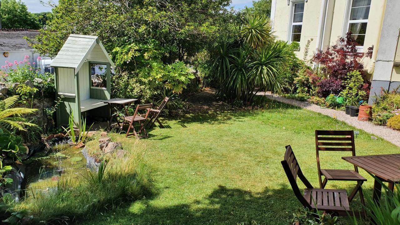 Abbeyfield Vintage Style Boutique B&B トーキー エクステリア 写真