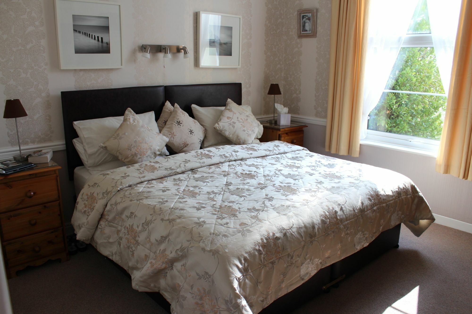 Abbeyfield Vintage Style Boutique B&B トーキー エクステリア 写真